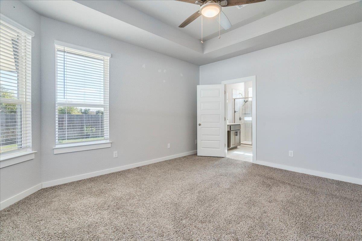 18121 Emu Ln, Manor, TX 78653