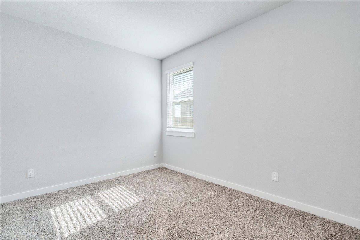 18121 Emu Ln, Manor, TX 78653