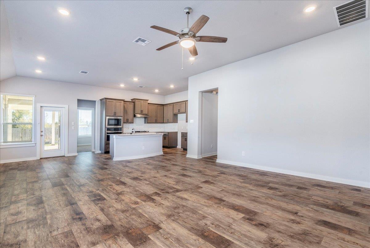 18121 Emu Ln, Manor, TX 78653