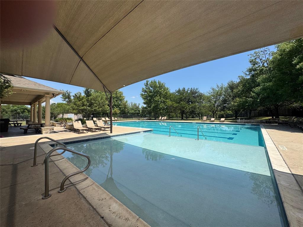 520 Fort Thomas Pl, Round Rock, TX 78664