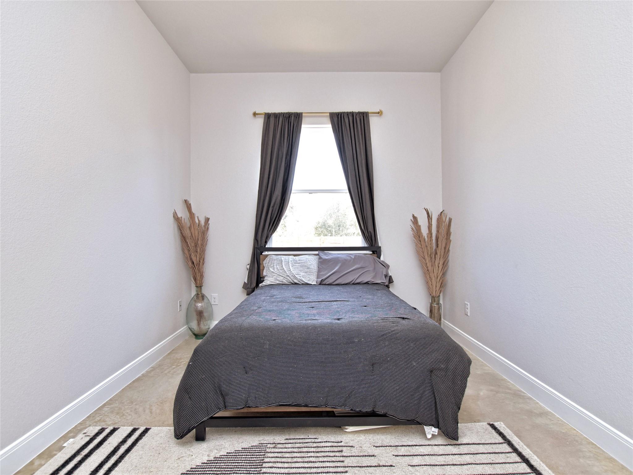 114 E Keomuku Ln, Bastrop, TX 78602