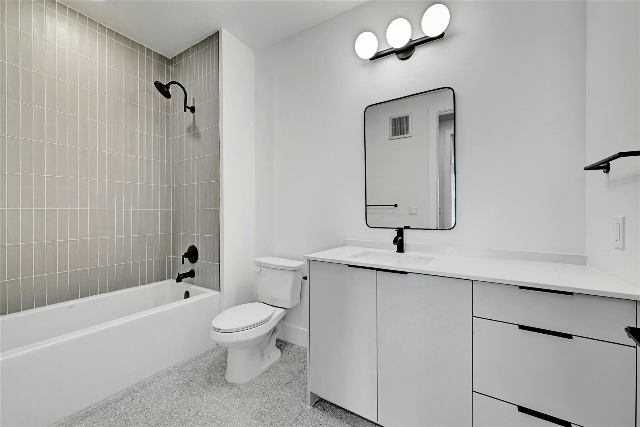 1701 Simond Ave # 518, Austin, TX 78723