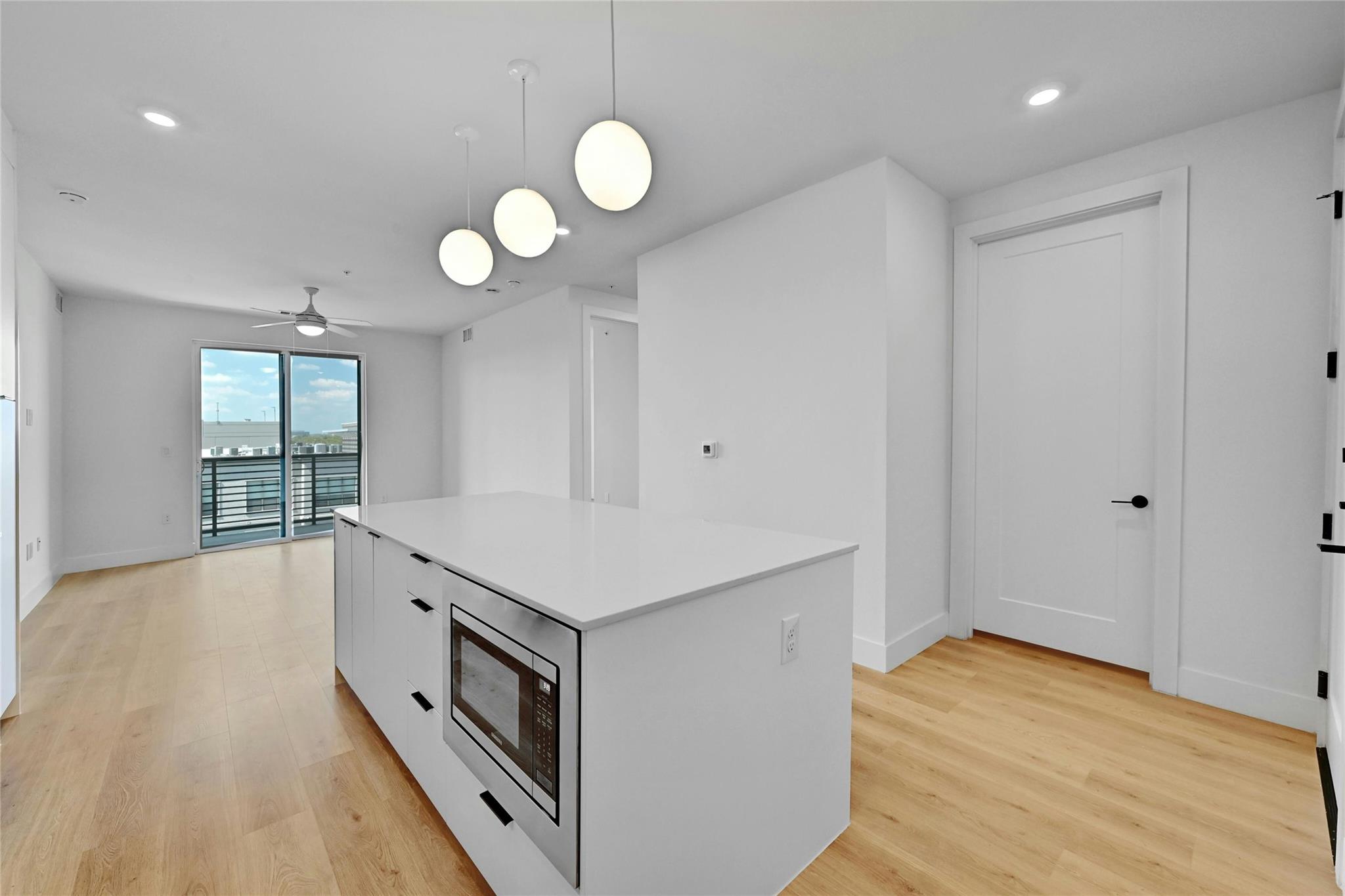 1701 Simond Ave # 518, Austin, TX 78723