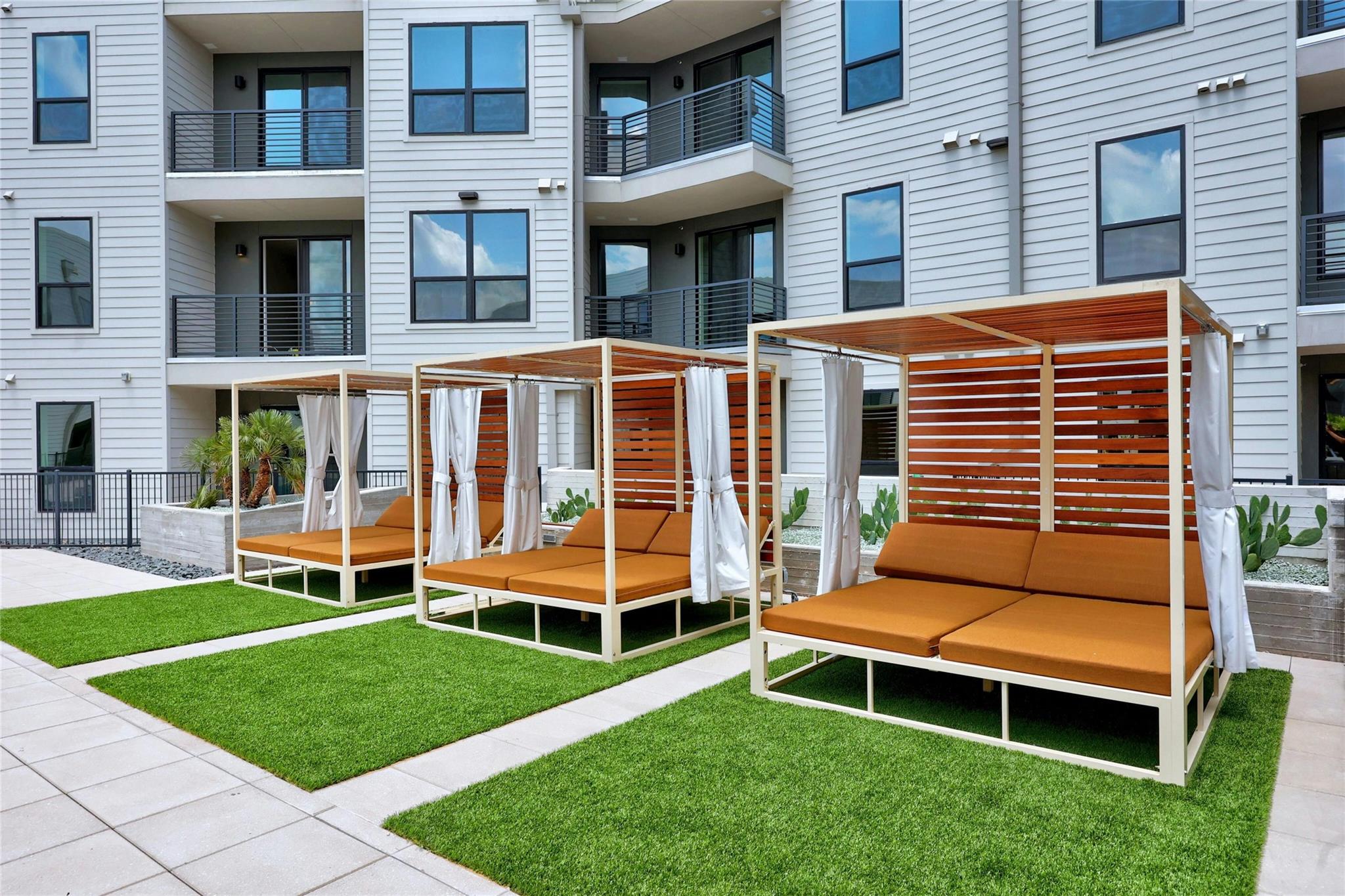 1701 Simond Ave # 518, Austin, TX 78723