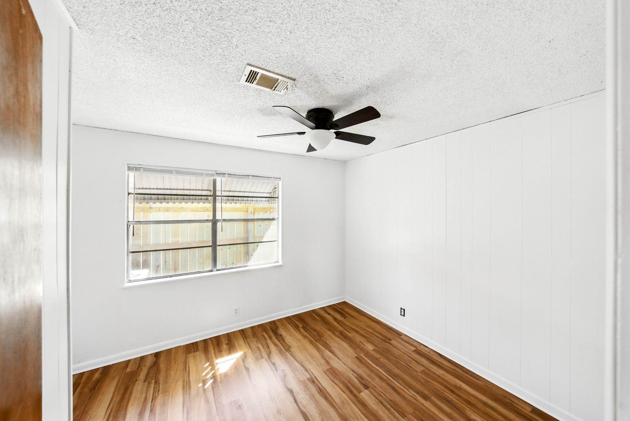 3502 Sagebrush Trl # 1 & 2, Kingsland, TX 78639