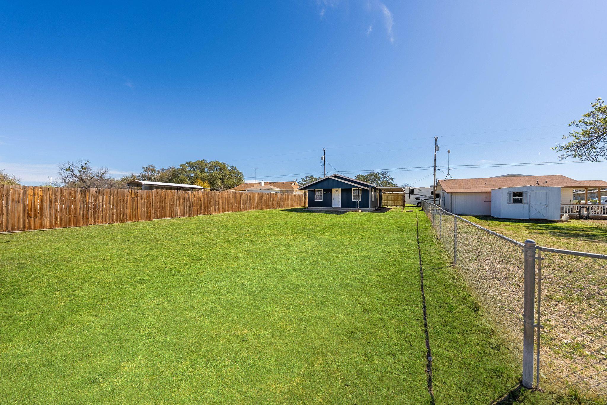 3502 Sagebrush Trl # 1 & 2, Kingsland, TX 78639