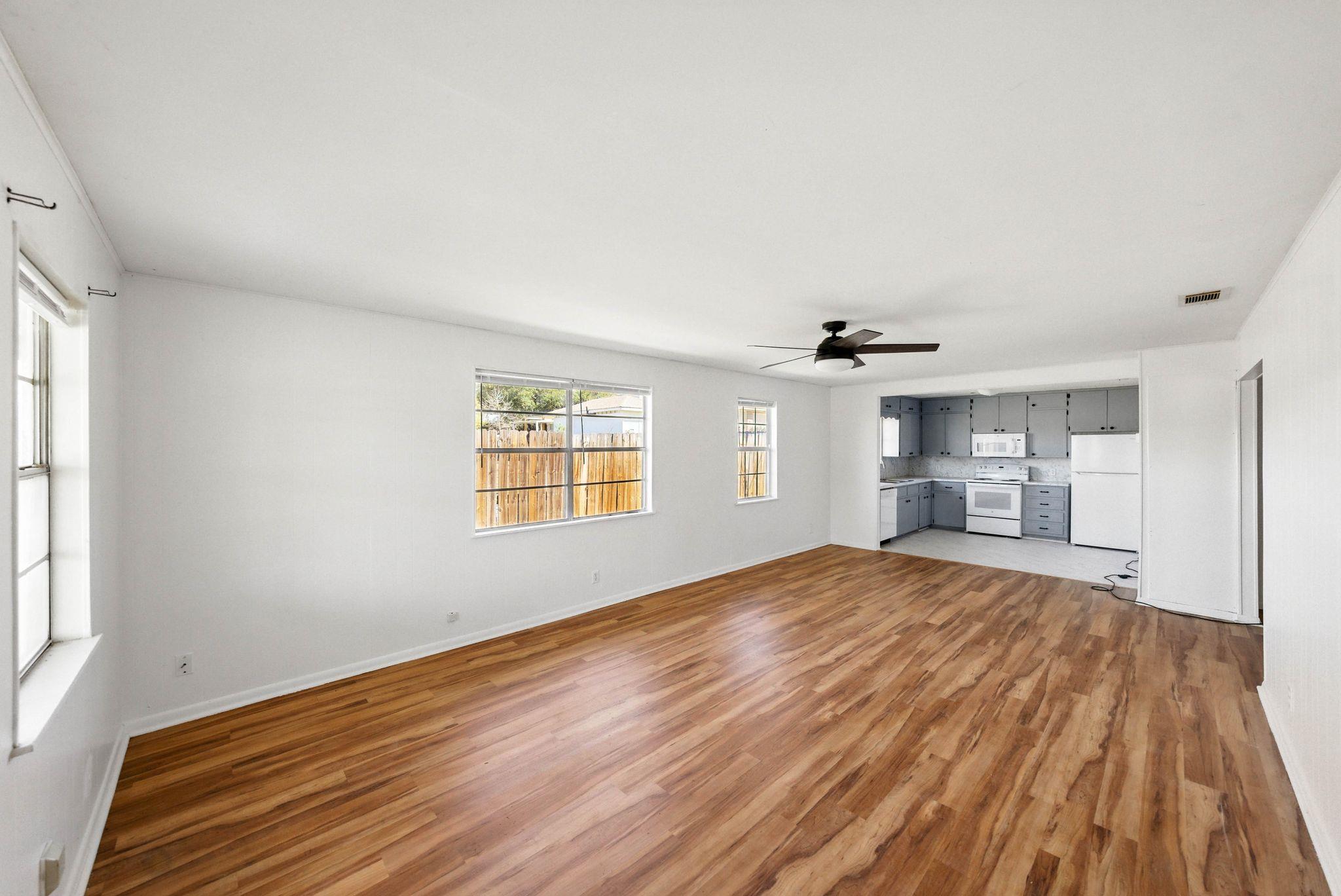 3502 Sagebrush Trl # 1 & 2, Kingsland, TX 78639