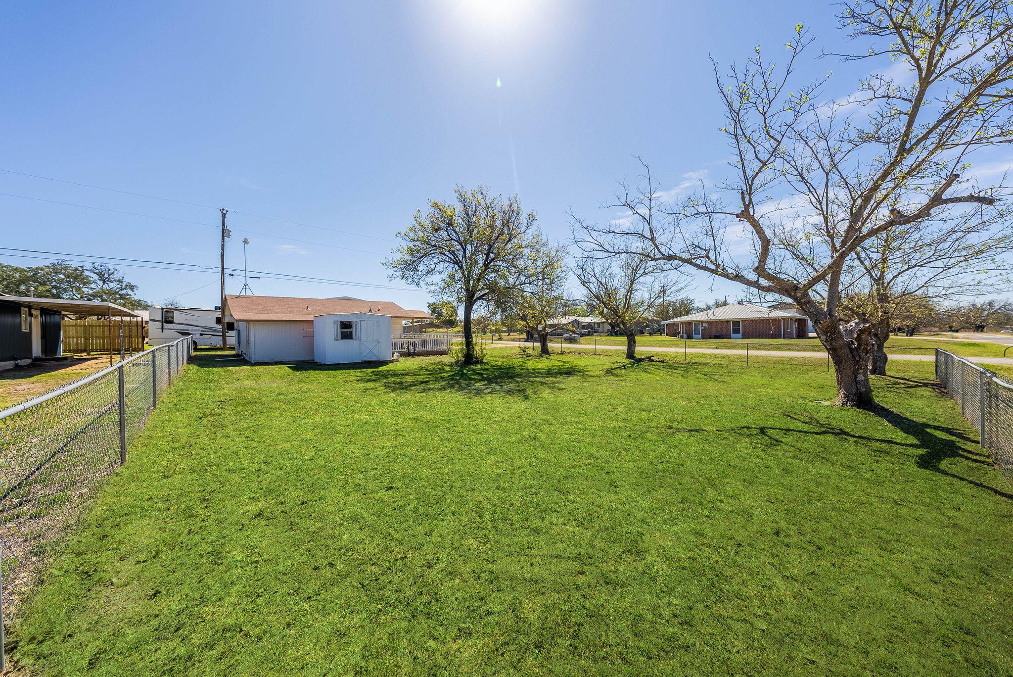 3502 Sagebrush Trl # 1 & 2, Kingsland, TX 78639