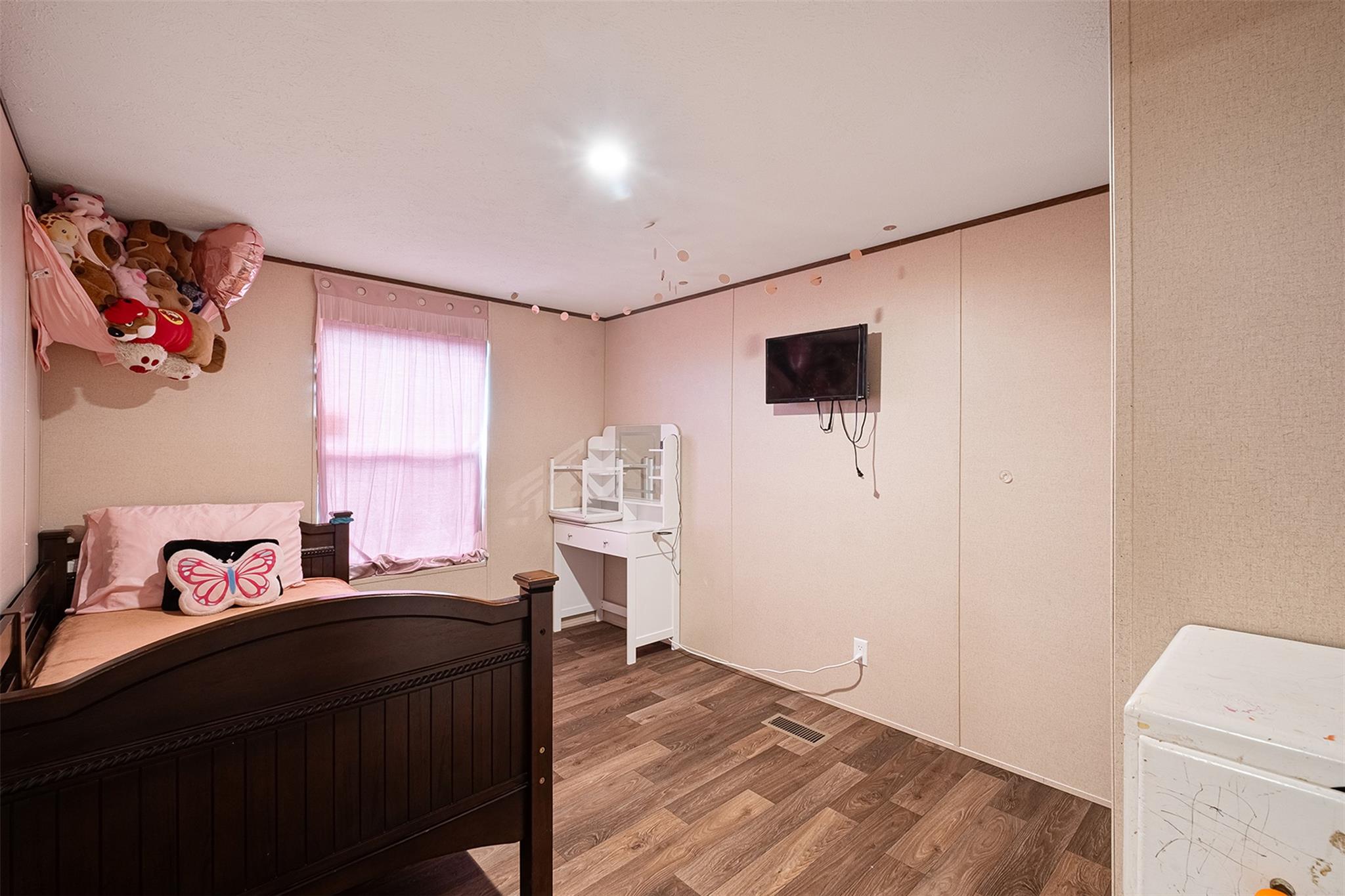 114 Blue Quail St, Dale, TX 78616