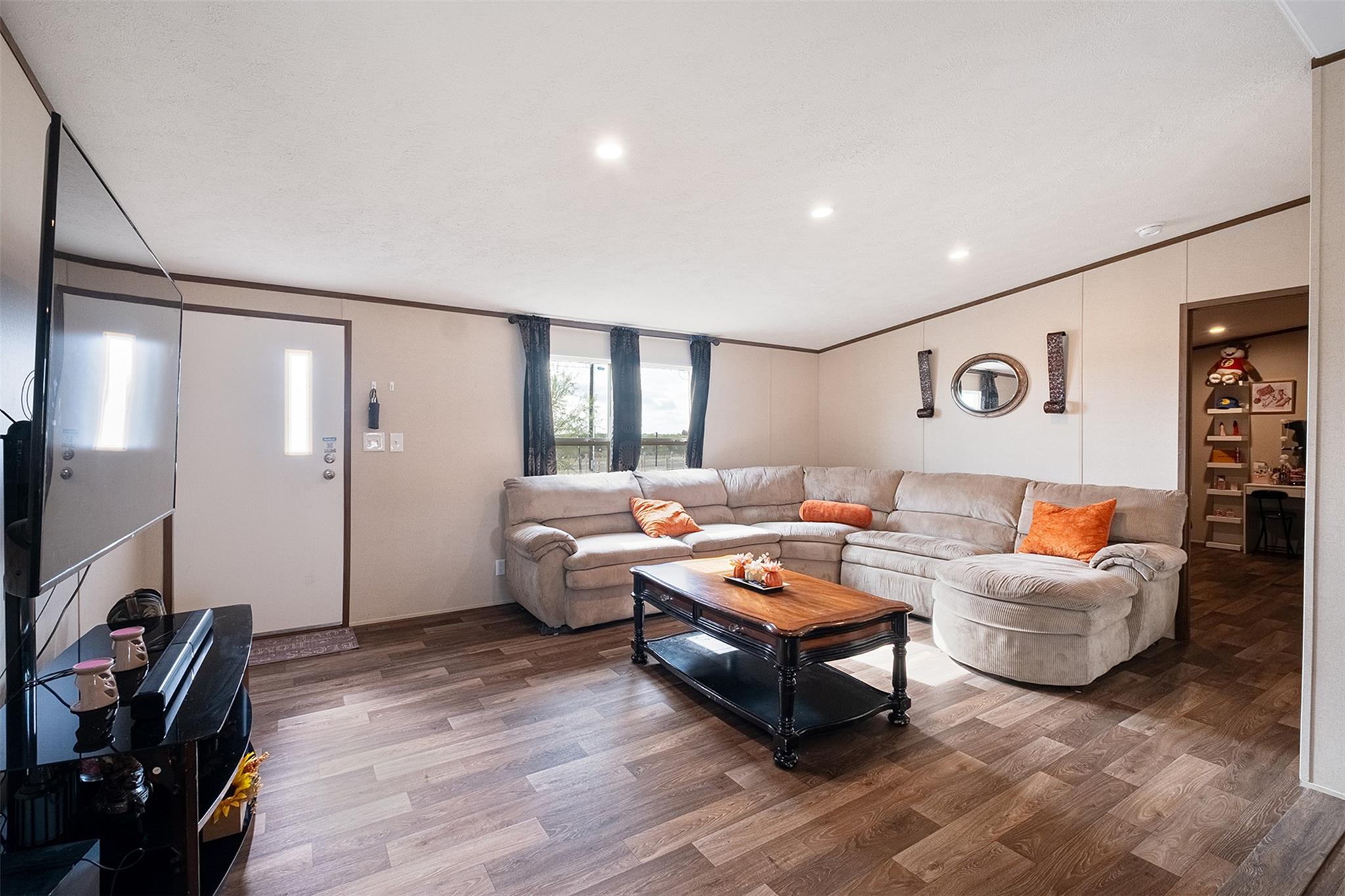 114 Blue Quail St, Dale, TX 78616