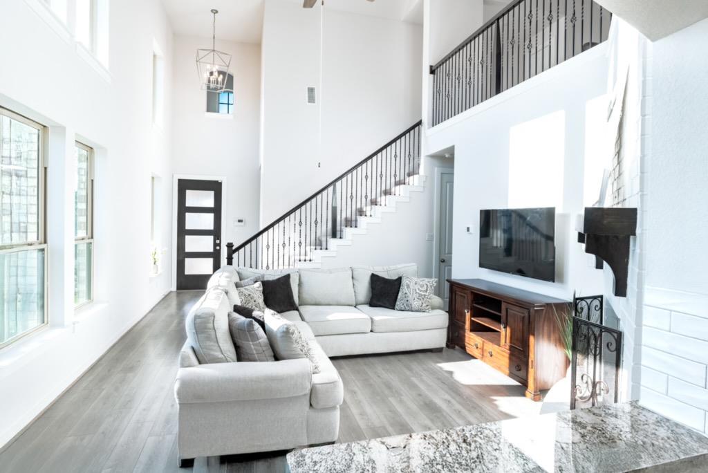 8100 Copper Prairie Bnd, Lago Vista, TX 78645