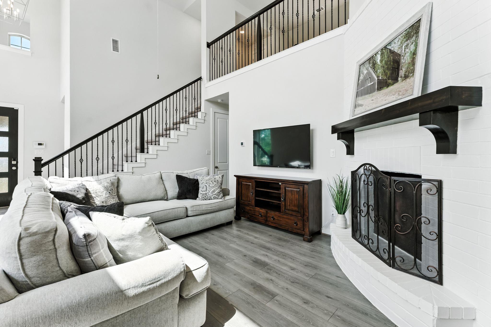 8100 Copper Prairie Bnd, Lago Vista, TX 78645