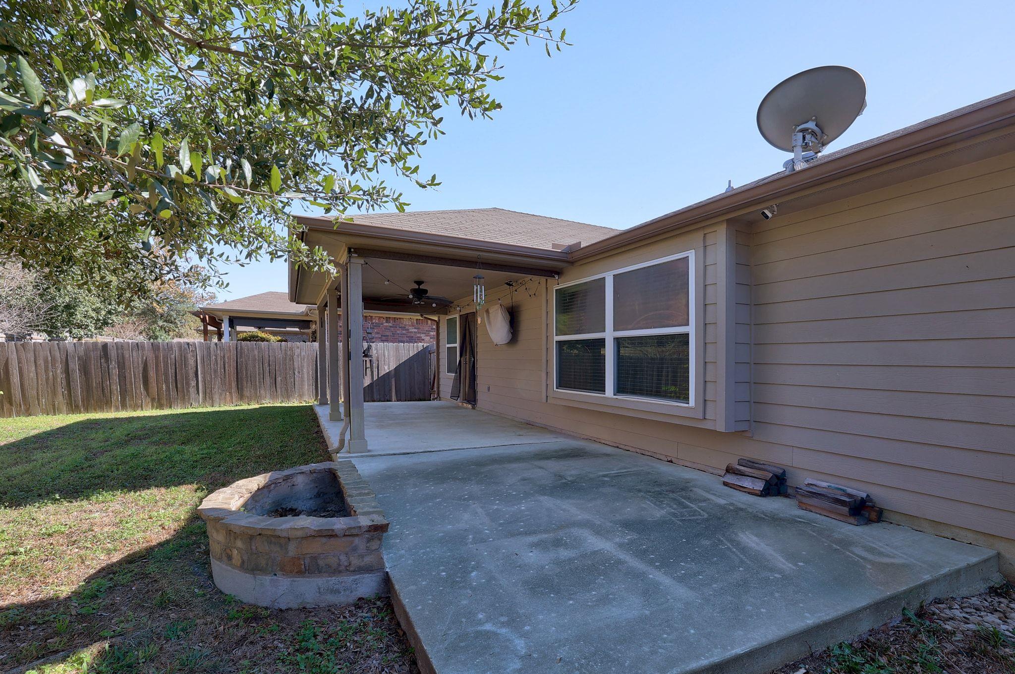 221 Mystic Holw, Buda, TX 78610