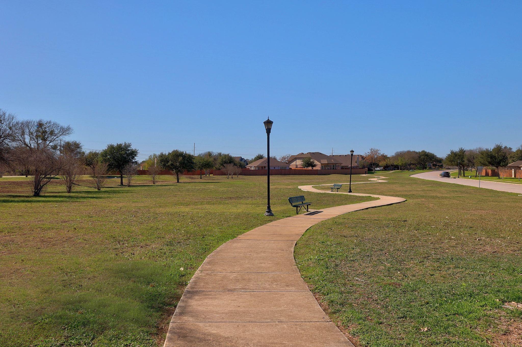 221 Mystic Holw, Buda, TX 78610