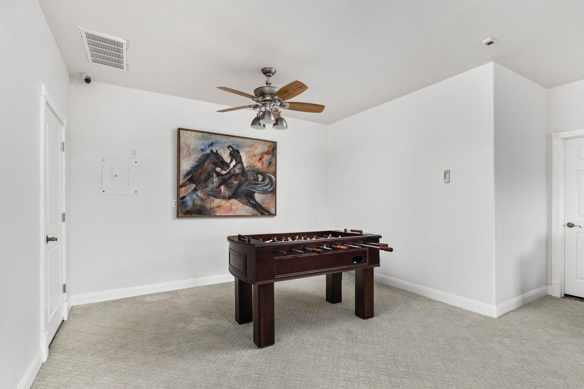 805 Brooks Hollow Rd, Lakeway, TX 78734