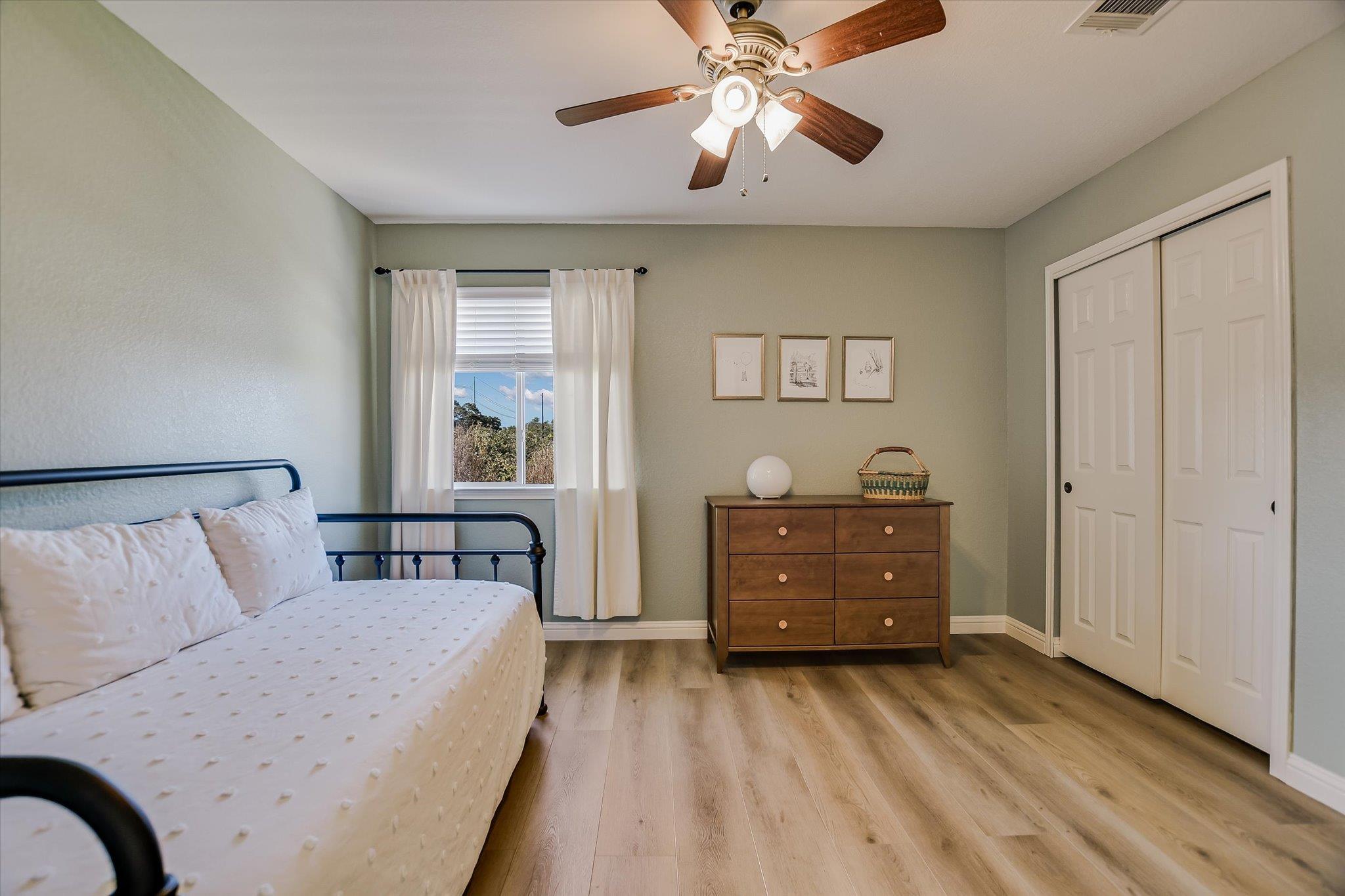 1829 LOST MAPLES Loop, Cedar Park, TX 78613