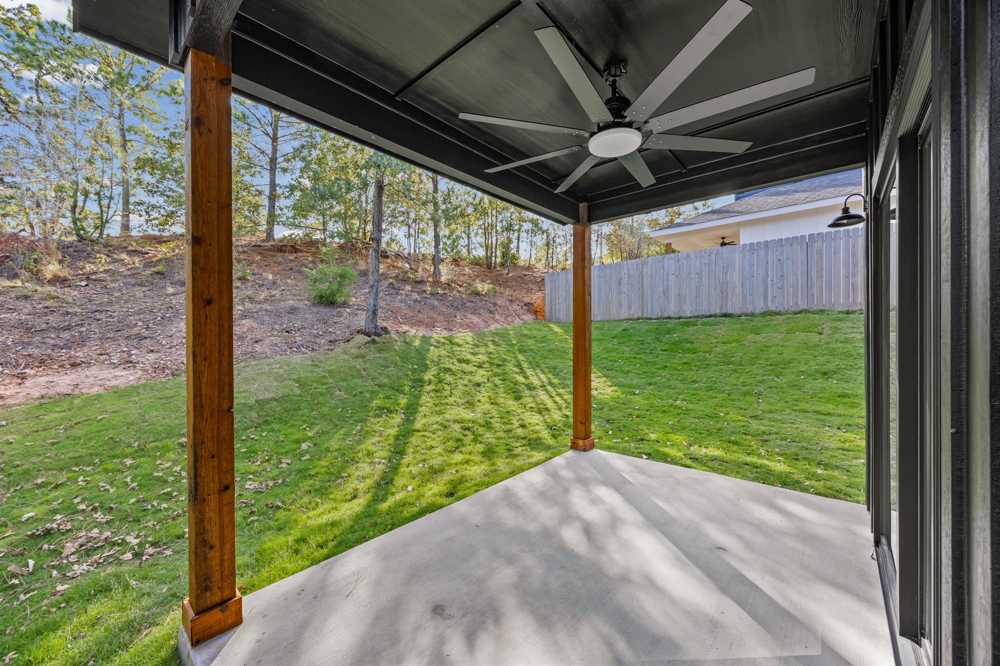 269 Makaha Dr, Bastrop, TX 78602