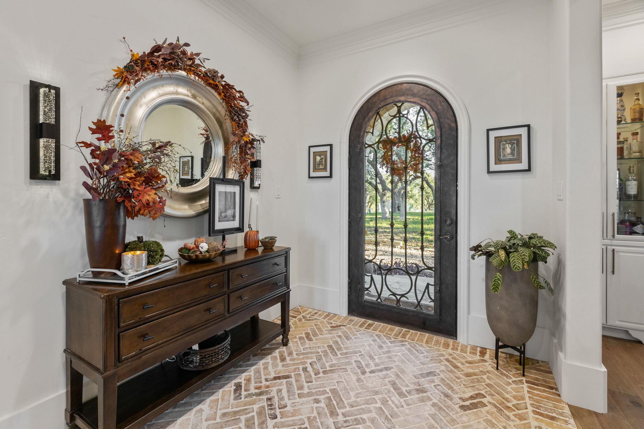 447 Winning Colors, Austin, TX 78737