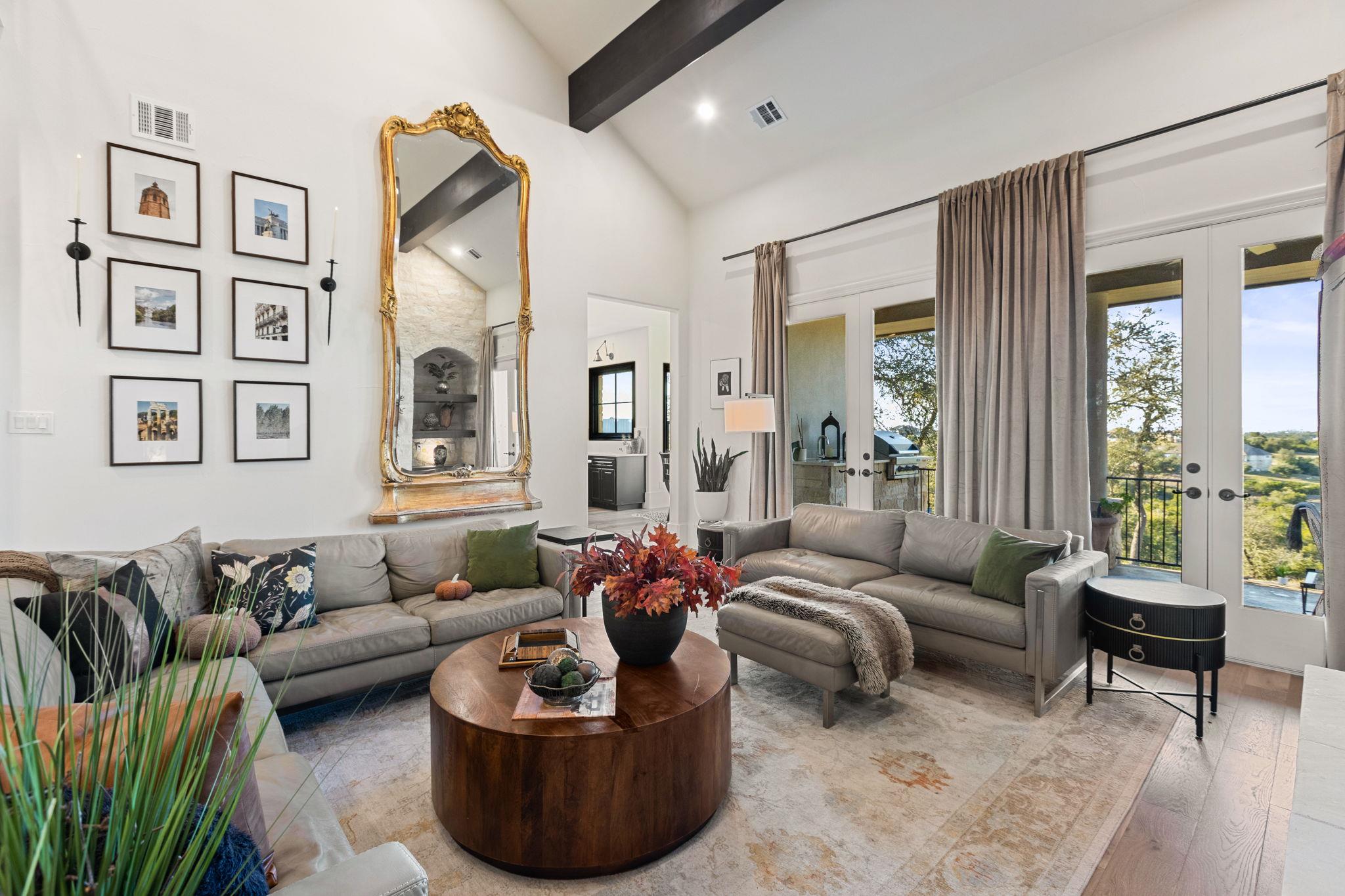 447 Winning Colors, Austin, TX 78737