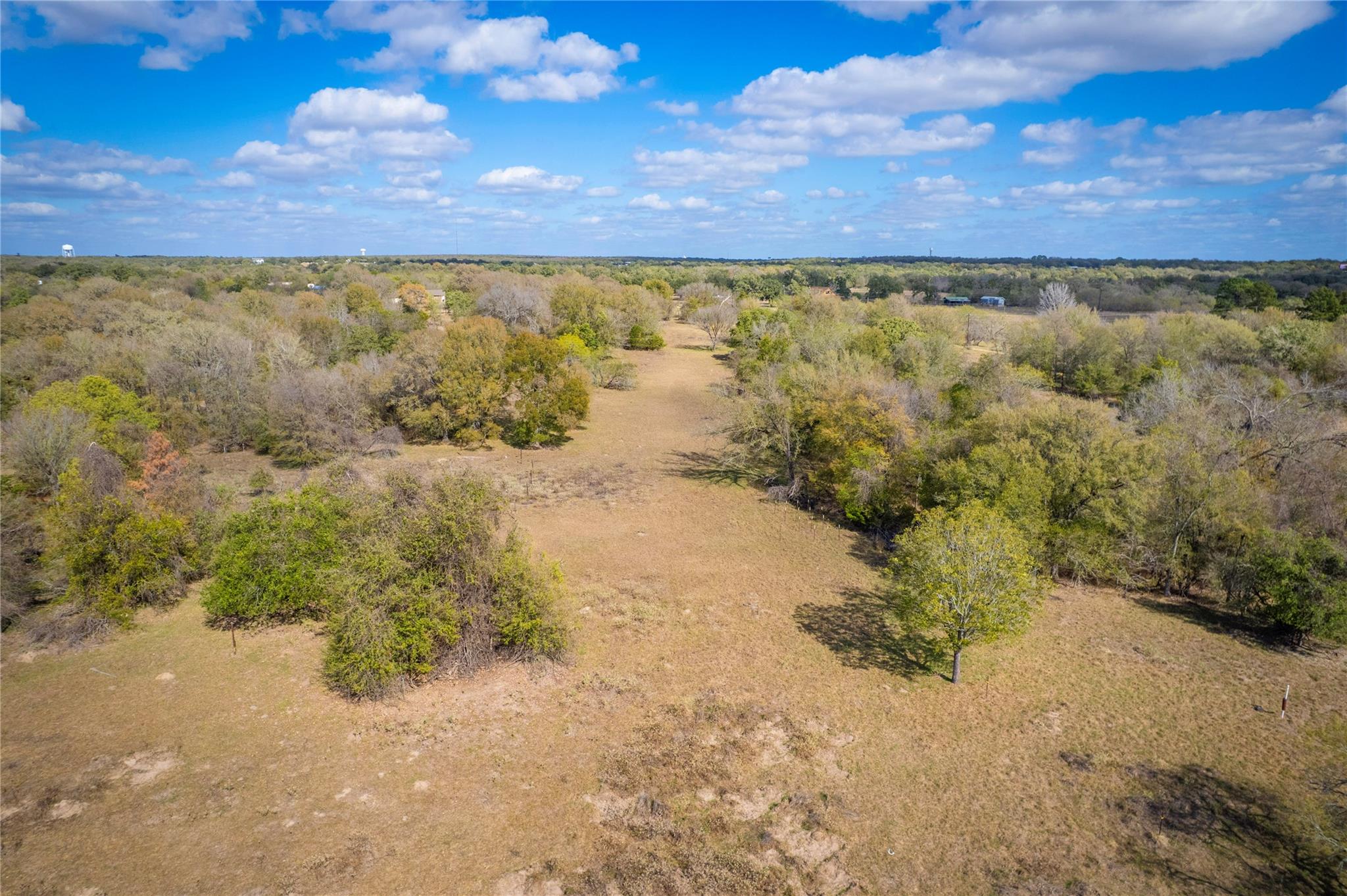 000 Armadillo Ln, Bastrop, TX 78602