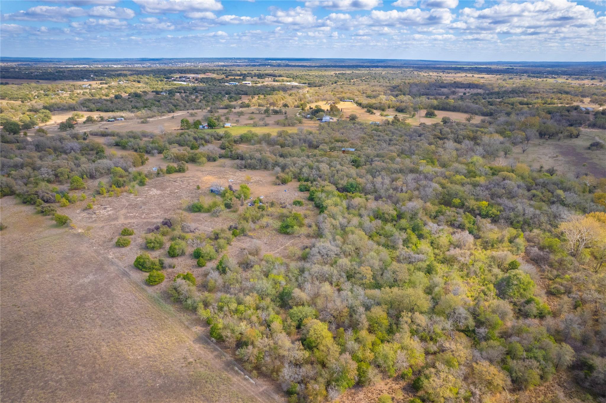 000 Armadillo Ln, Bastrop, TX 78602