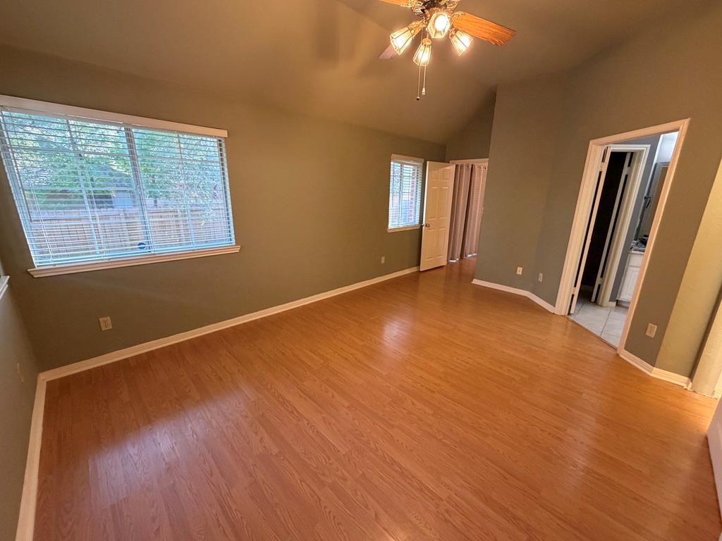 5913 SHANGHAI PIERCE Rd, Austin, TX 78749