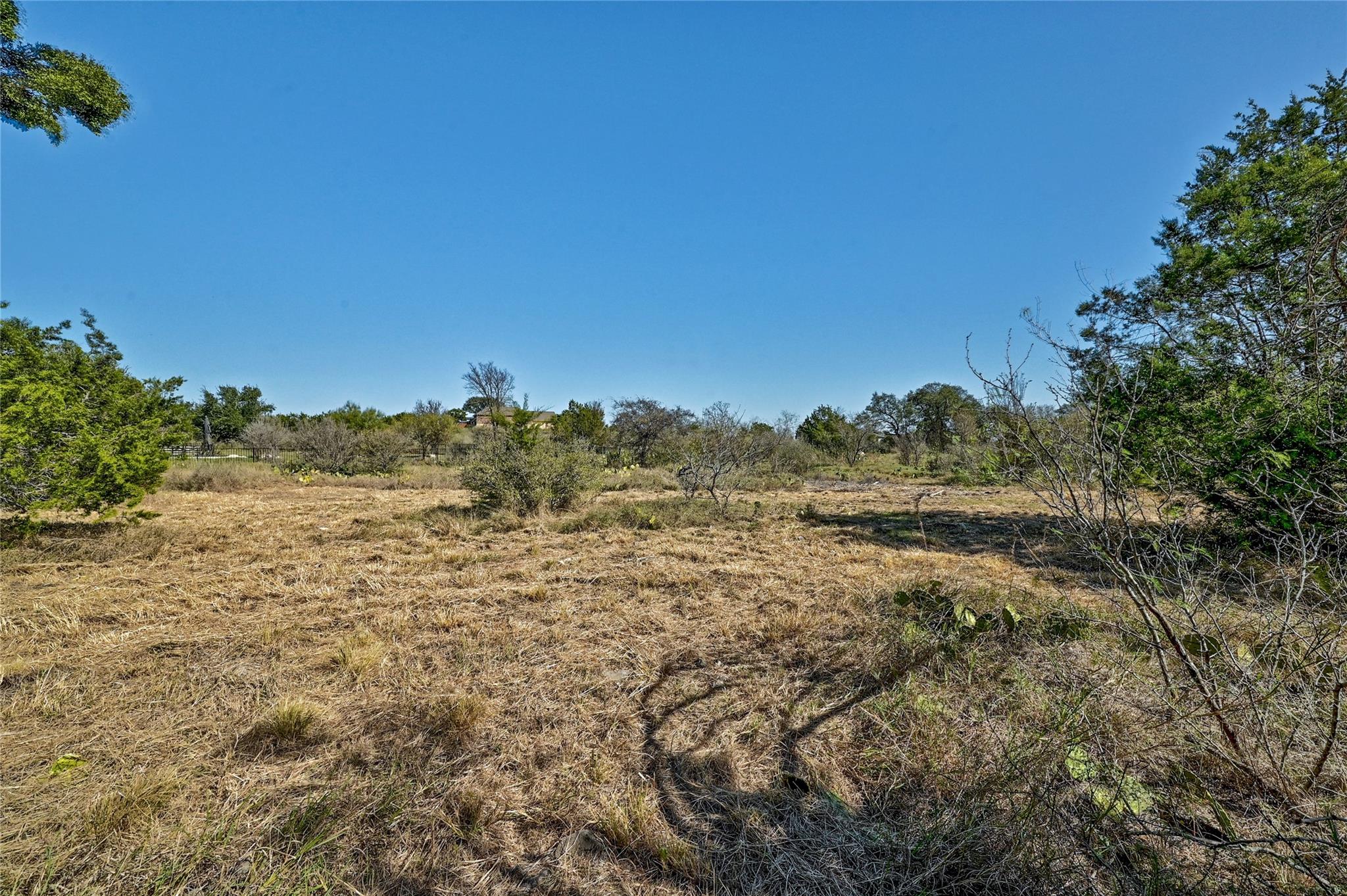 109 Rolling Hills Ct, Spicewood, TX 78669