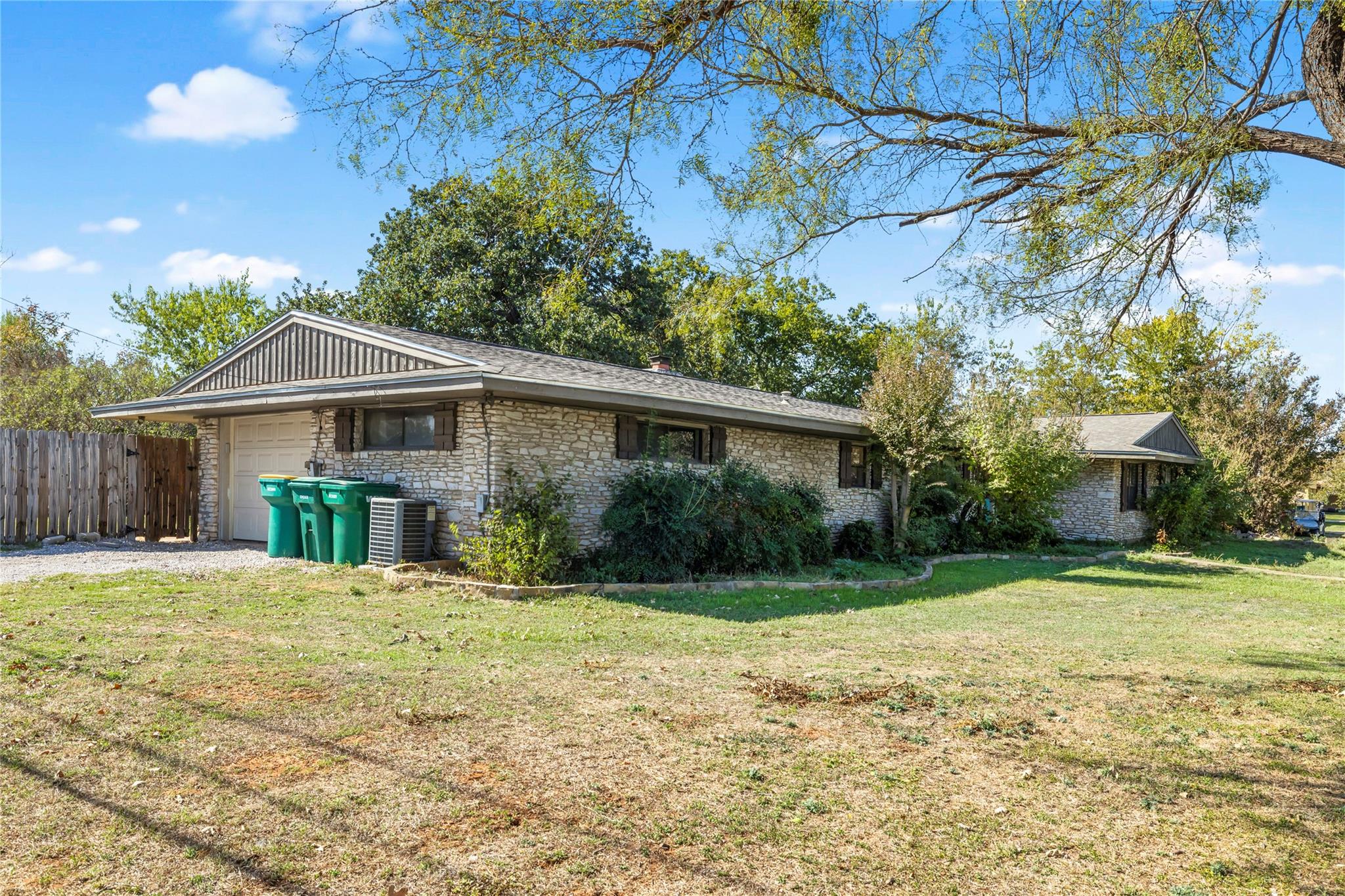 1401 Brazos St, Marble Falls, TX 78654