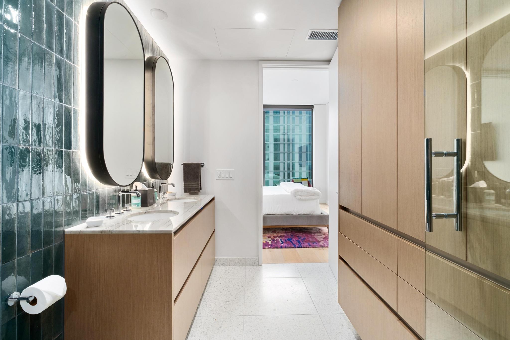 610 Davis St # 3902, Austin, TX 78701