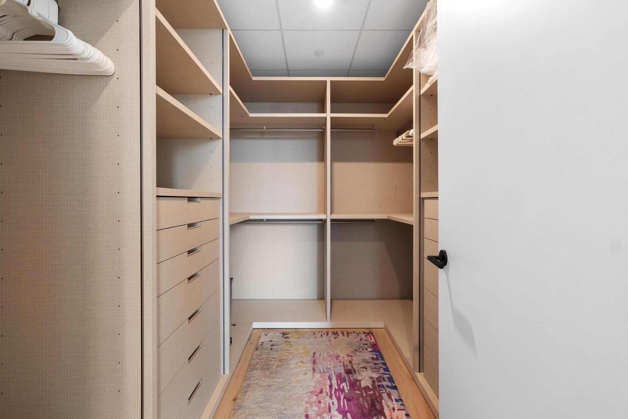 610 Davis St # 3902, Austin, TX 78701