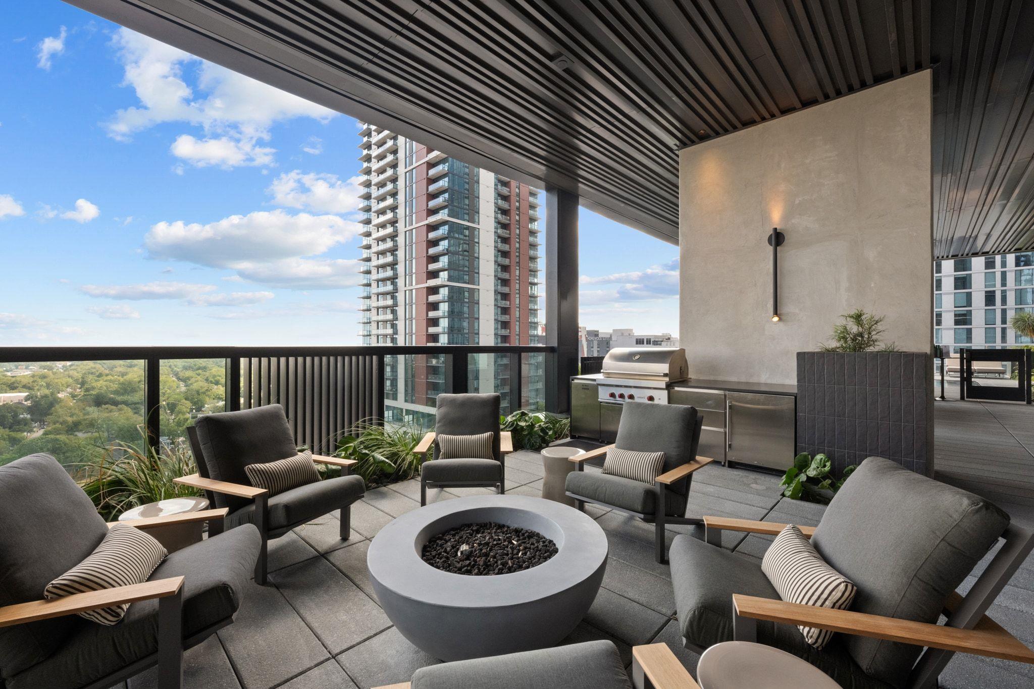 610 Davis St # 3902, Austin, TX 78701