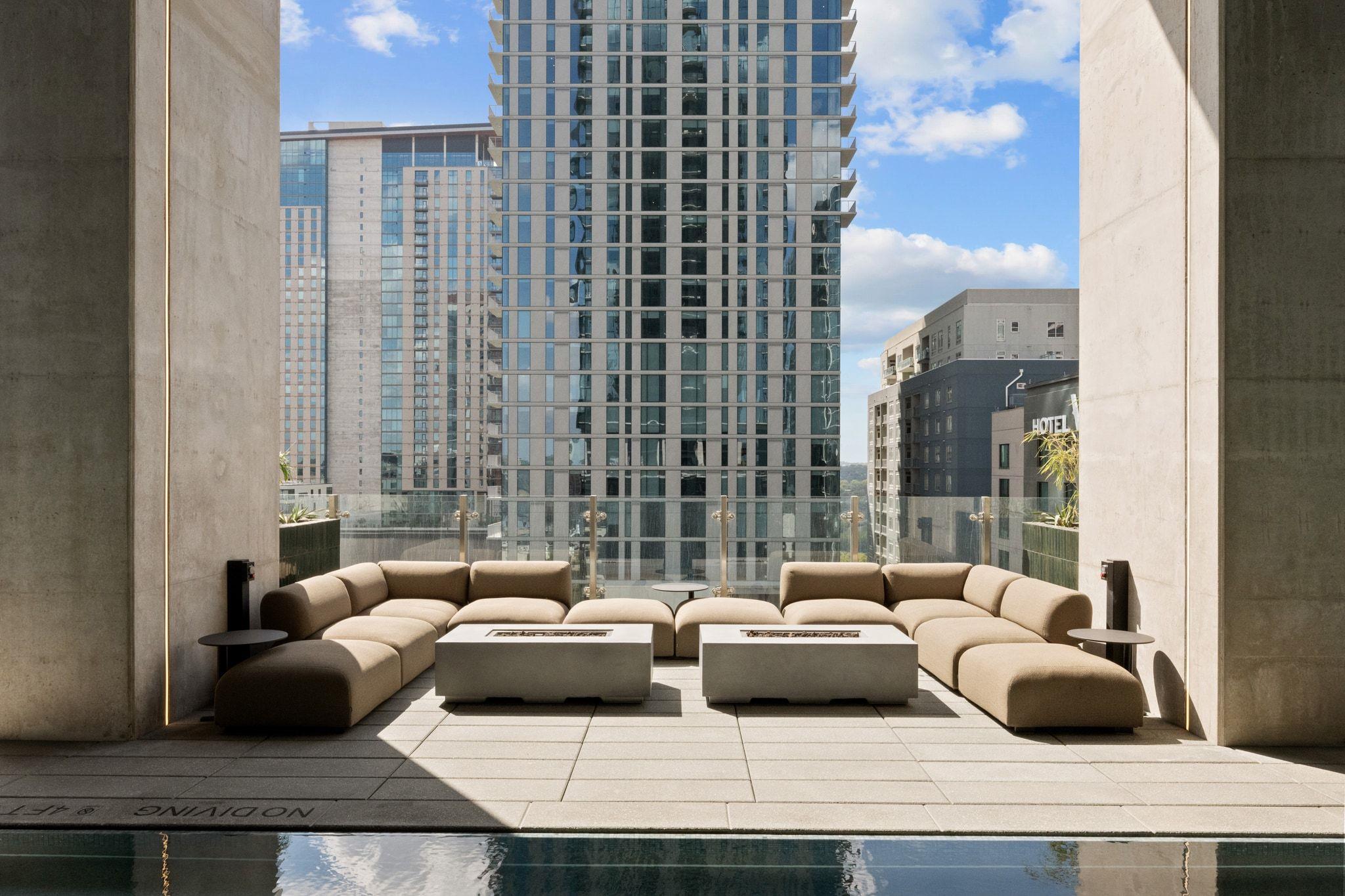 610 Davis St # 3902, Austin, TX 78701