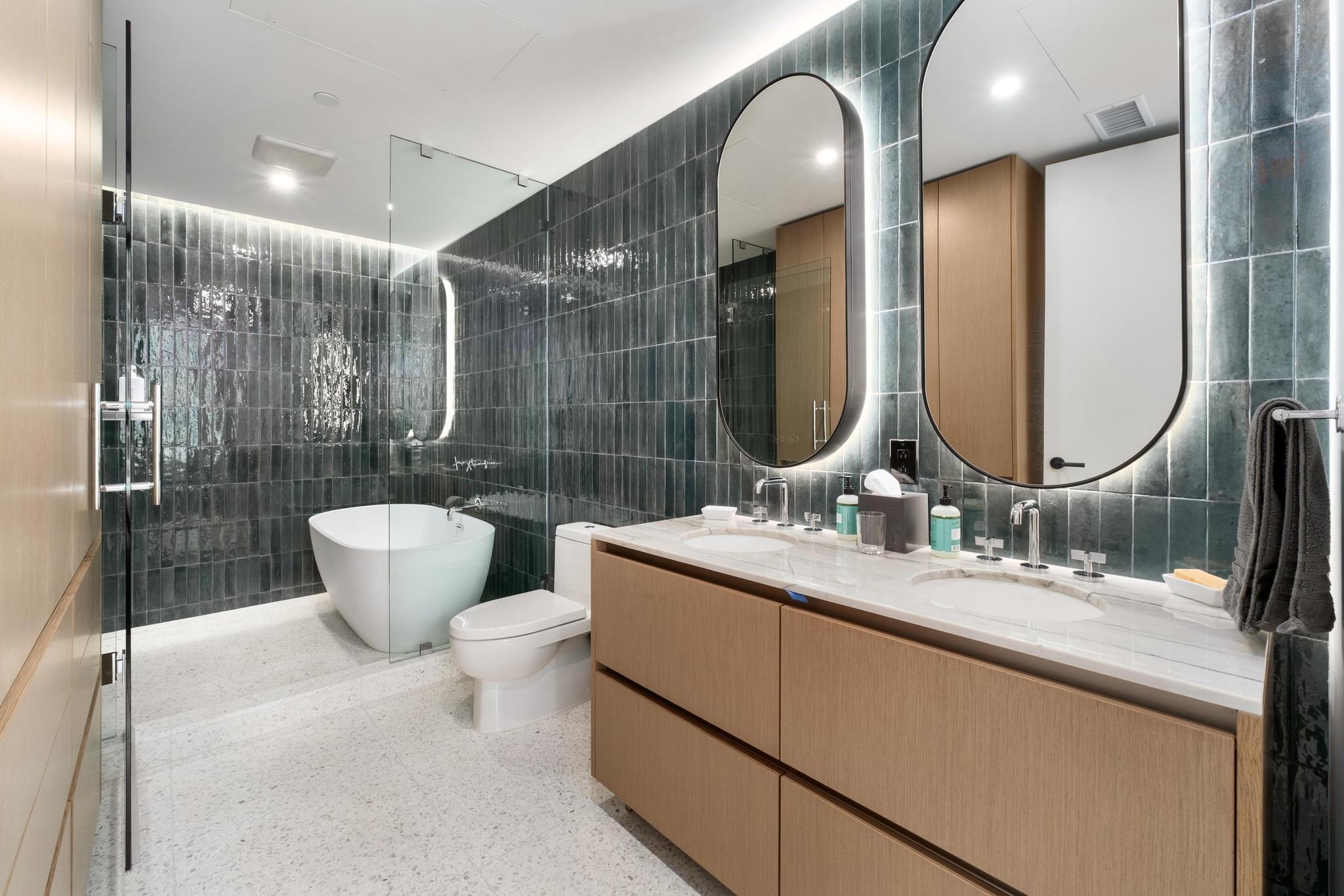 610 Davis St # 3902, Austin, TX 78701