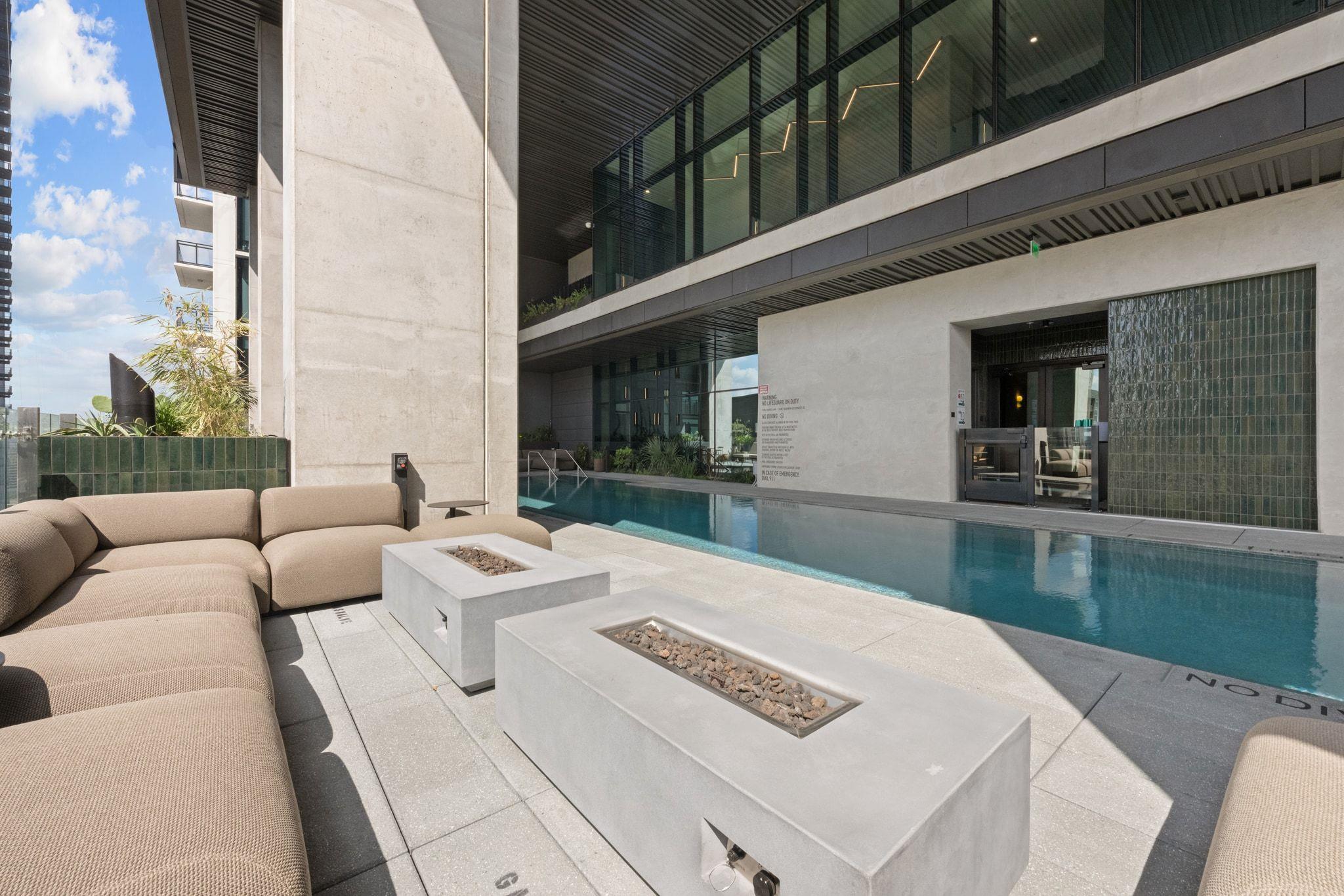 610 Davis St # 3902, Austin, TX 78701