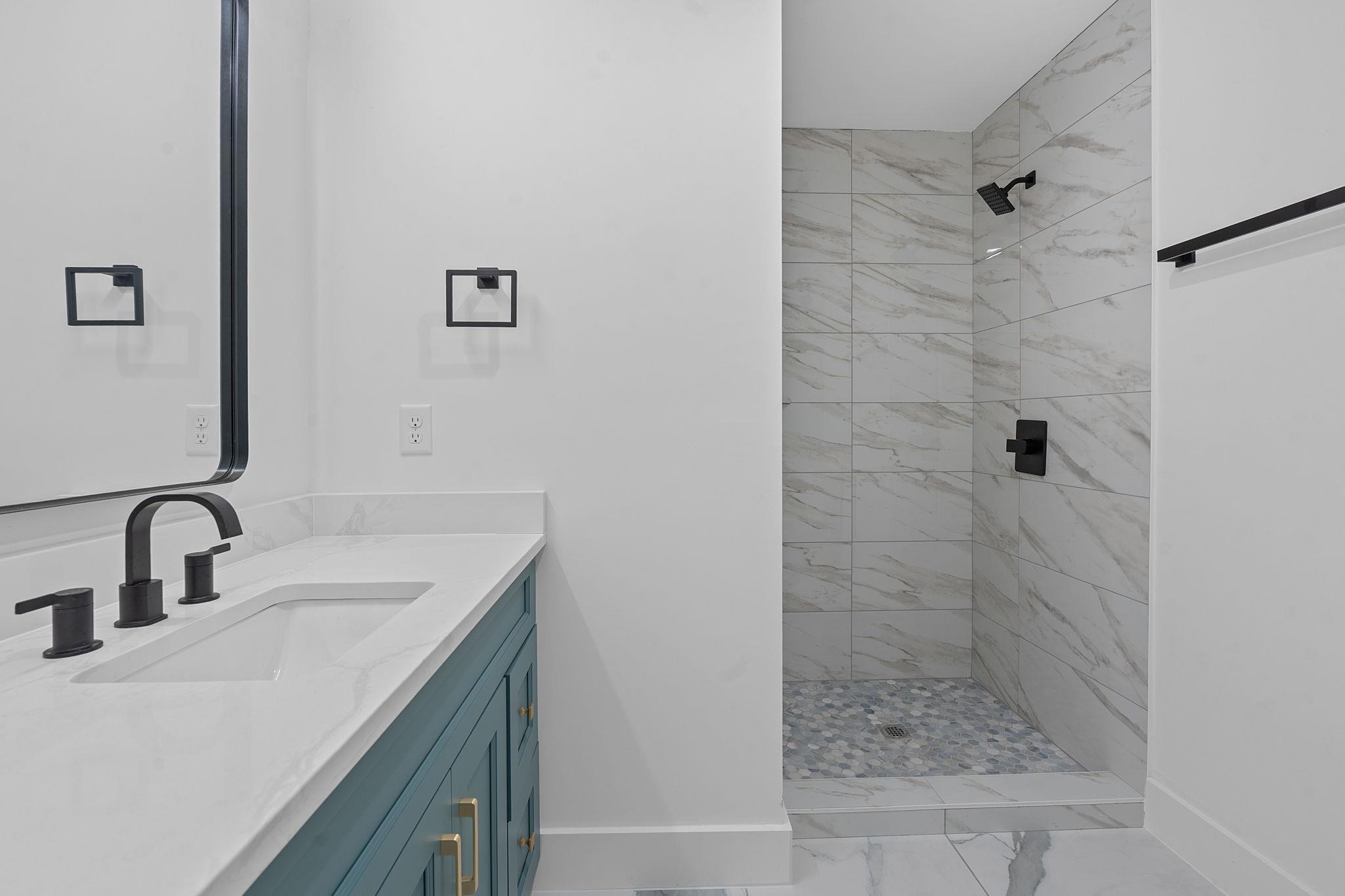 143 Onini Ct, Bastrop, TX 78602