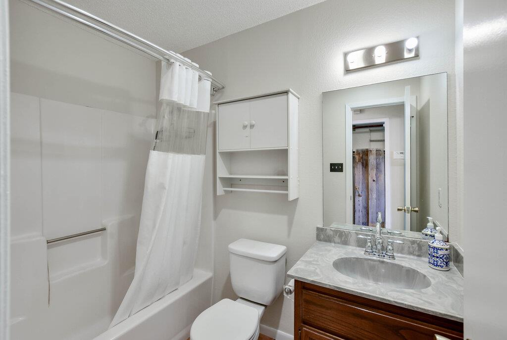 16001 AWALT Dr, Austin, TX 78734