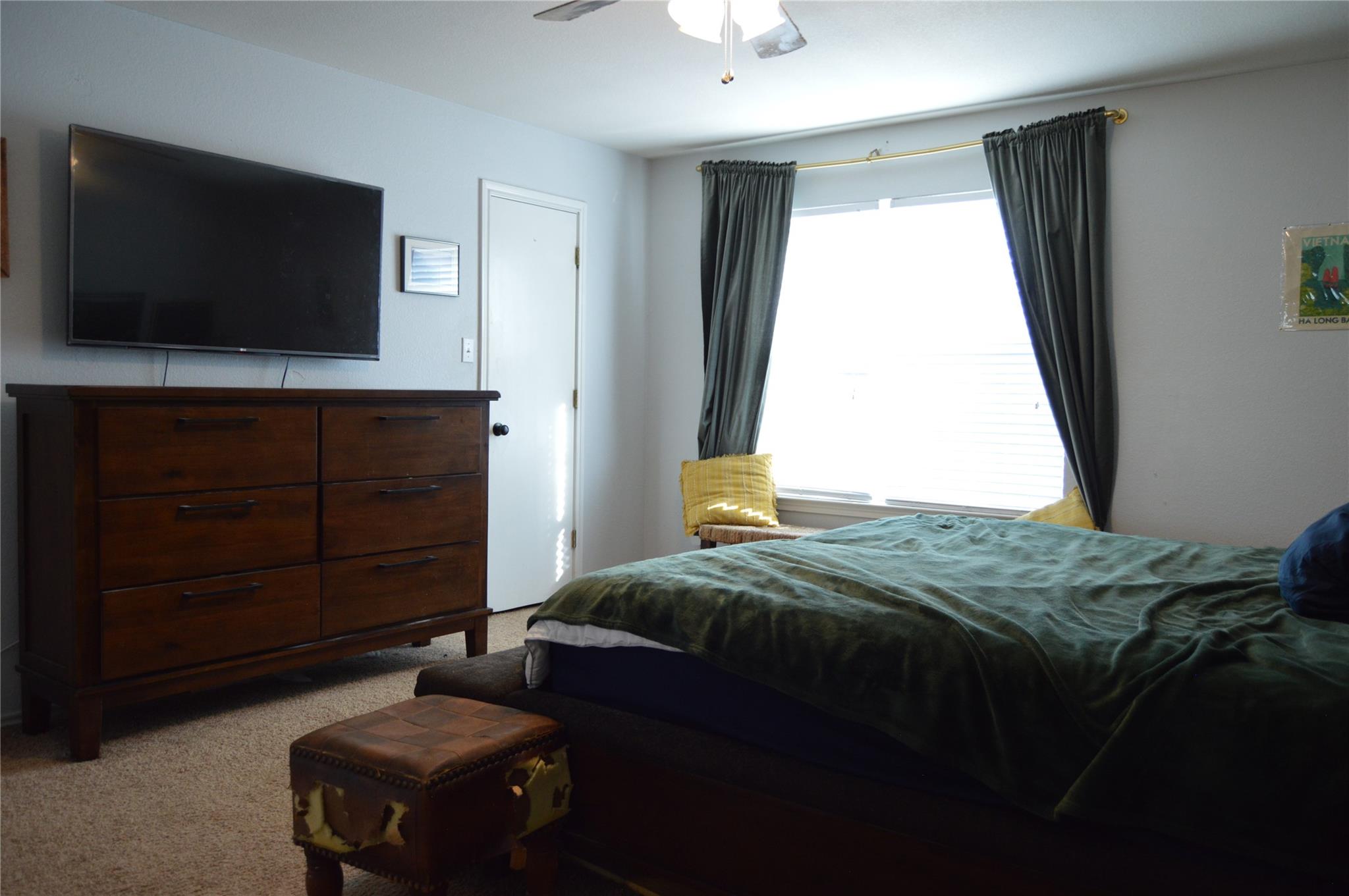 2206 Canvas Back Dr, Taylor, TX 76574