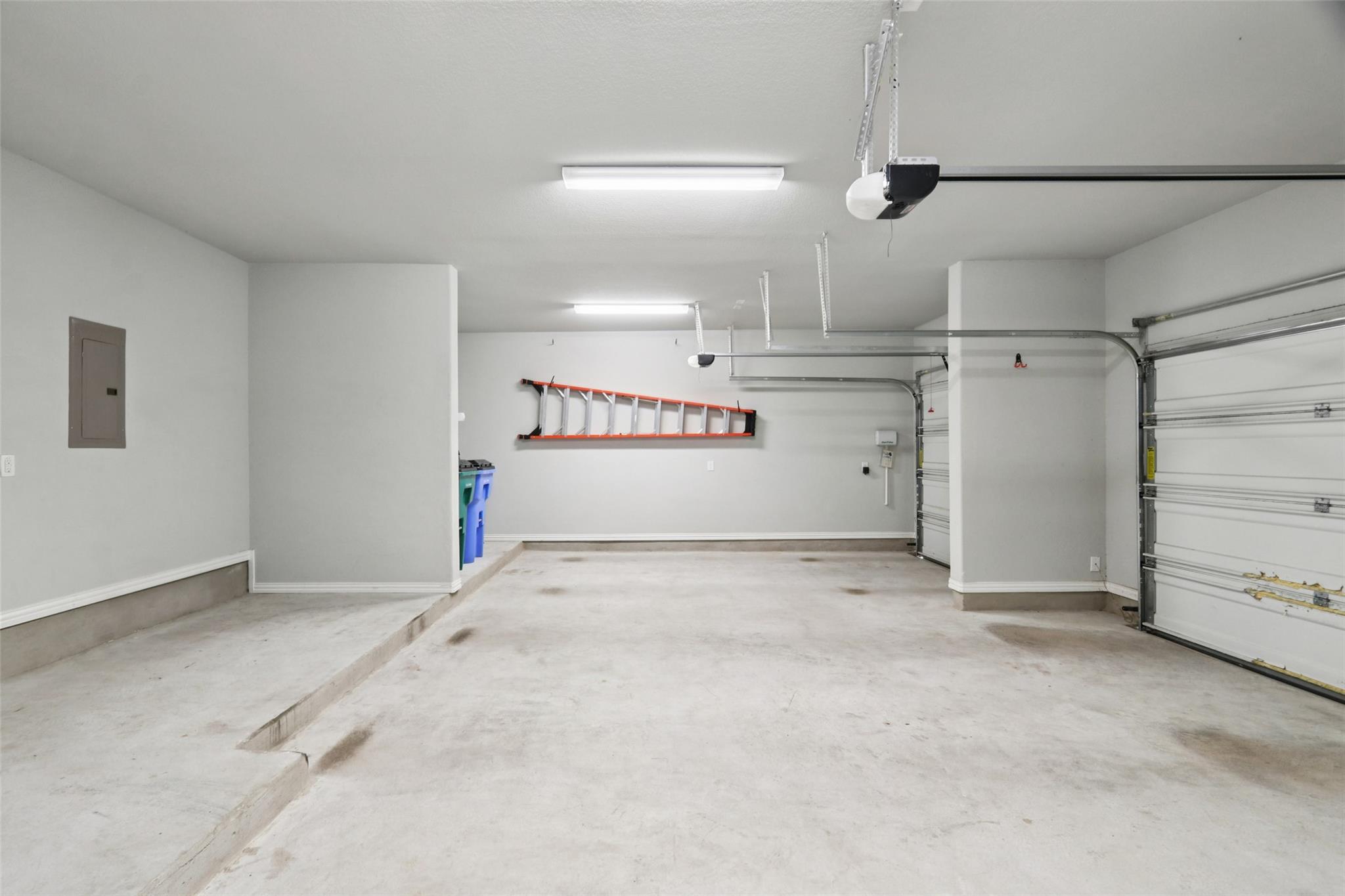 7906 Turnback Ledge Trl, Lago Vista, TX 78645