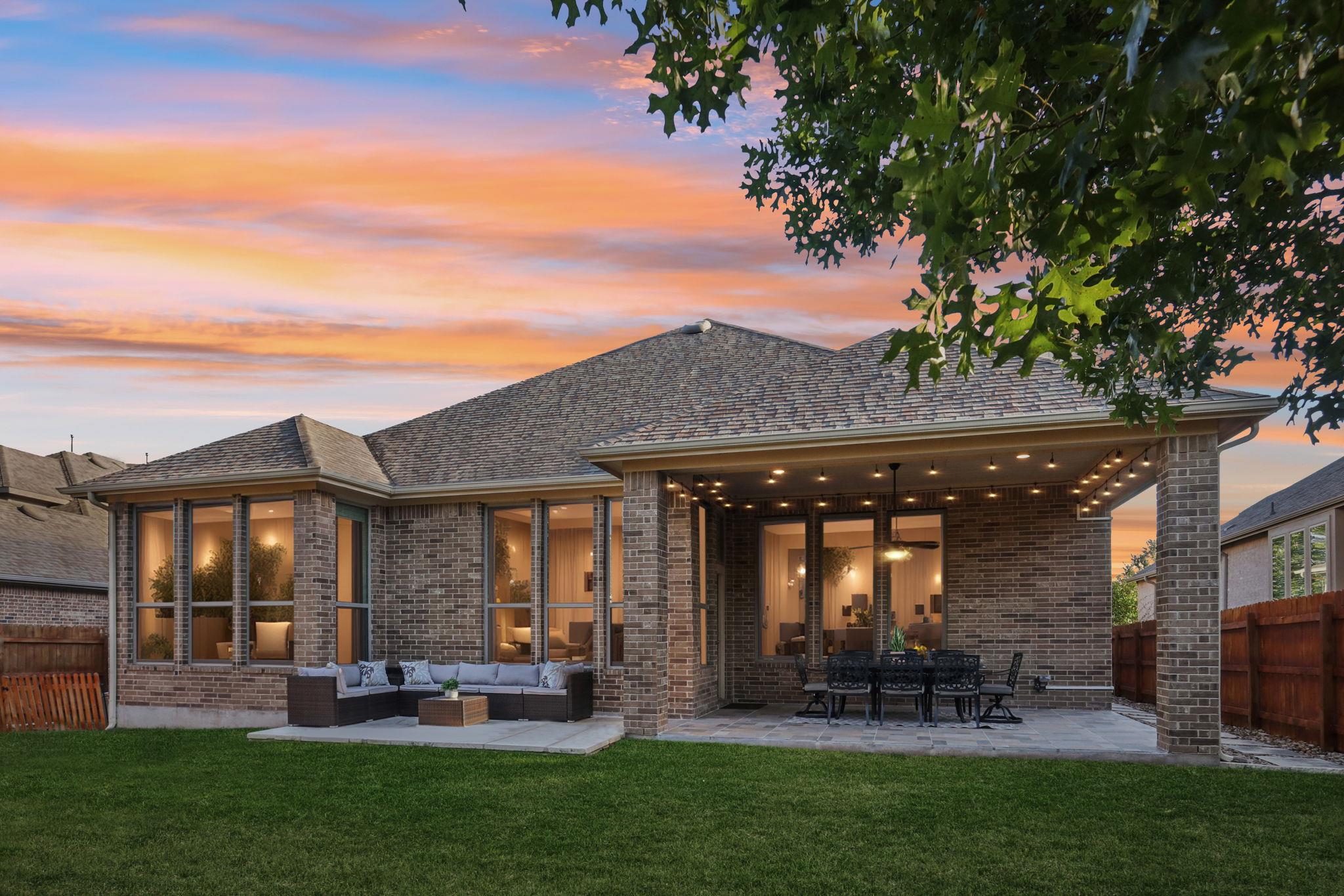 7906 Turnback Ledge Trl, Lago Vista, TX 78645