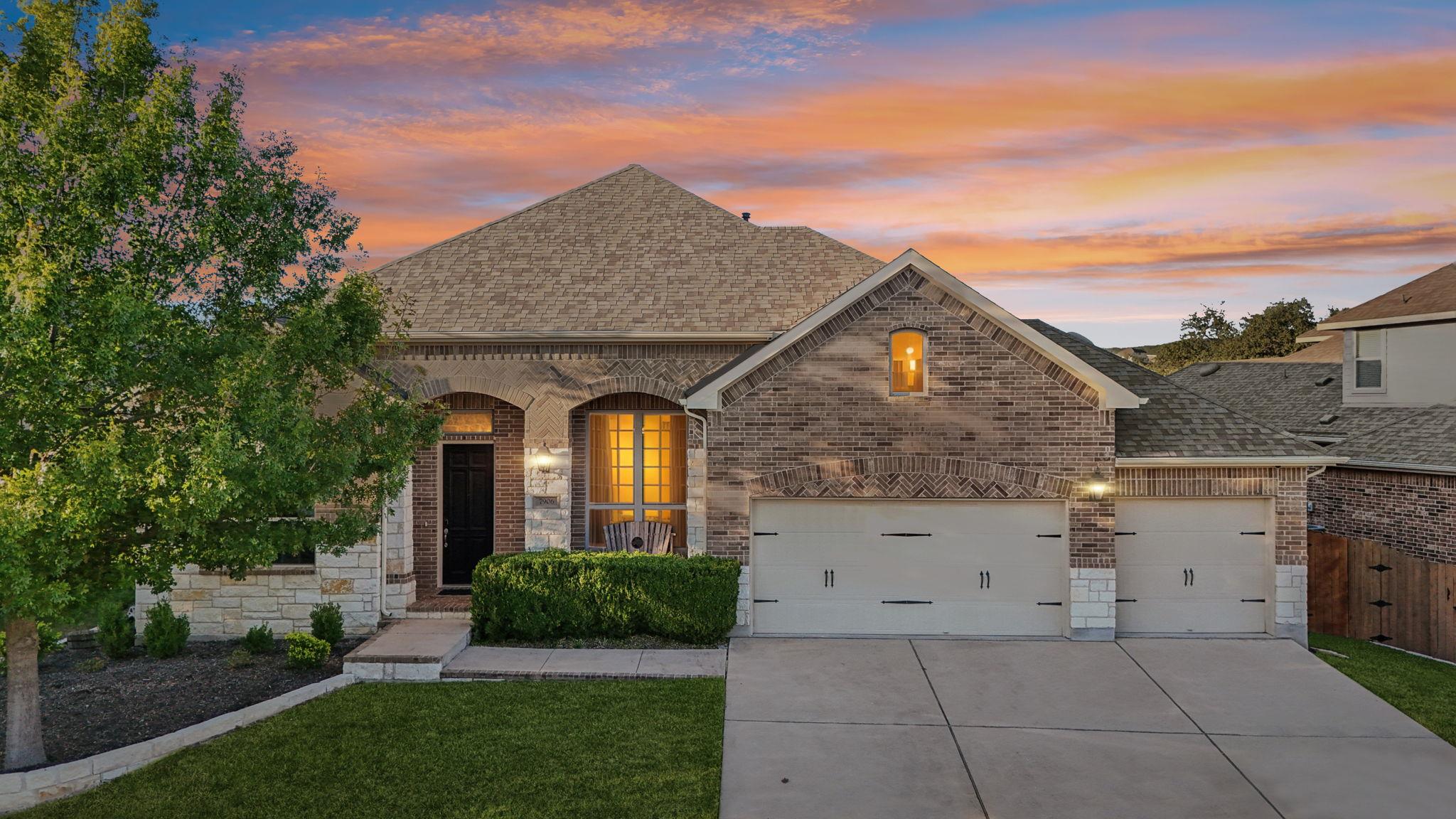 7906 Turnback Ledge Trl, Lago Vista, TX 78645