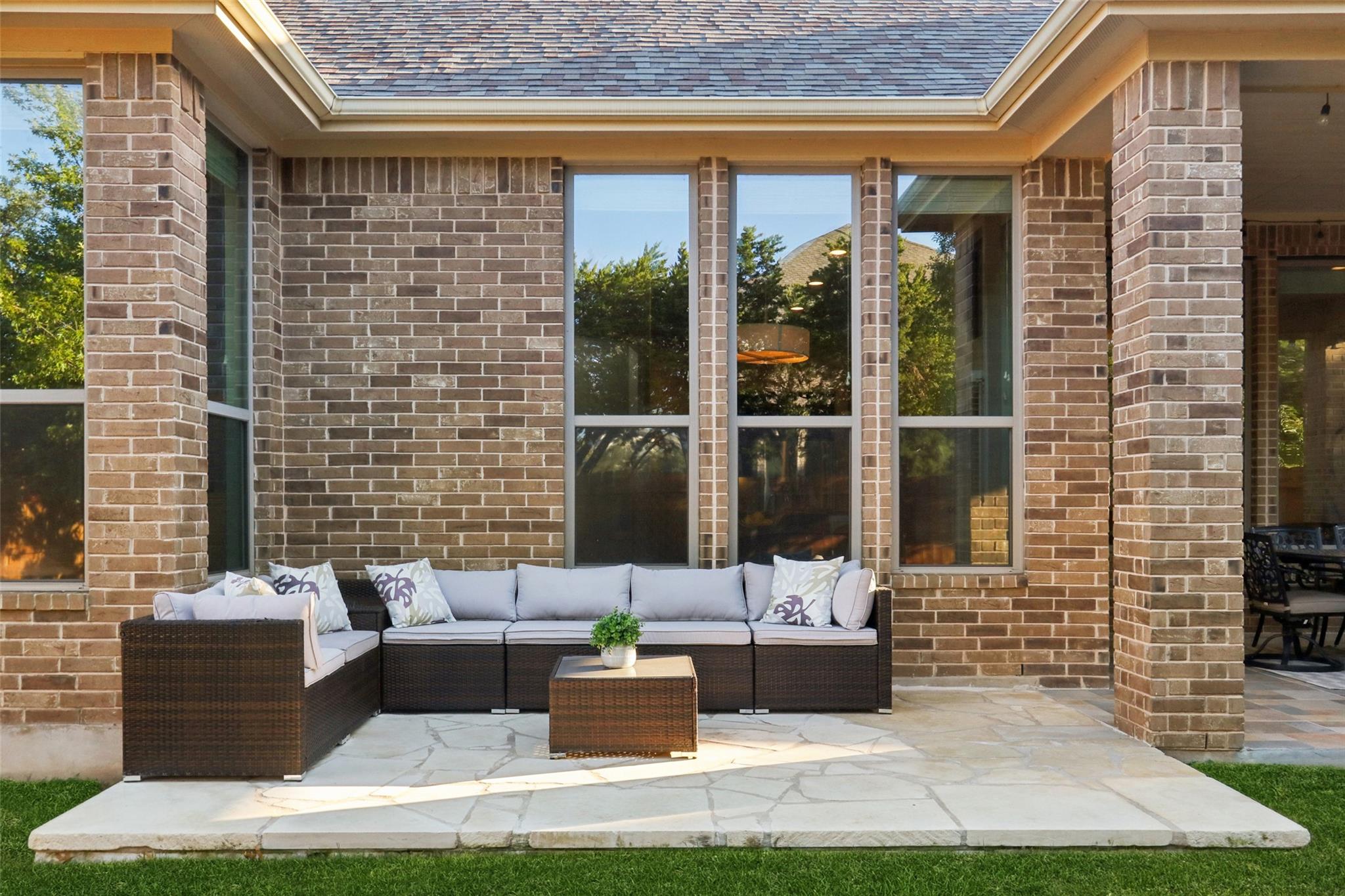 7906 Turnback Ledge Trl, Lago Vista, TX 78645