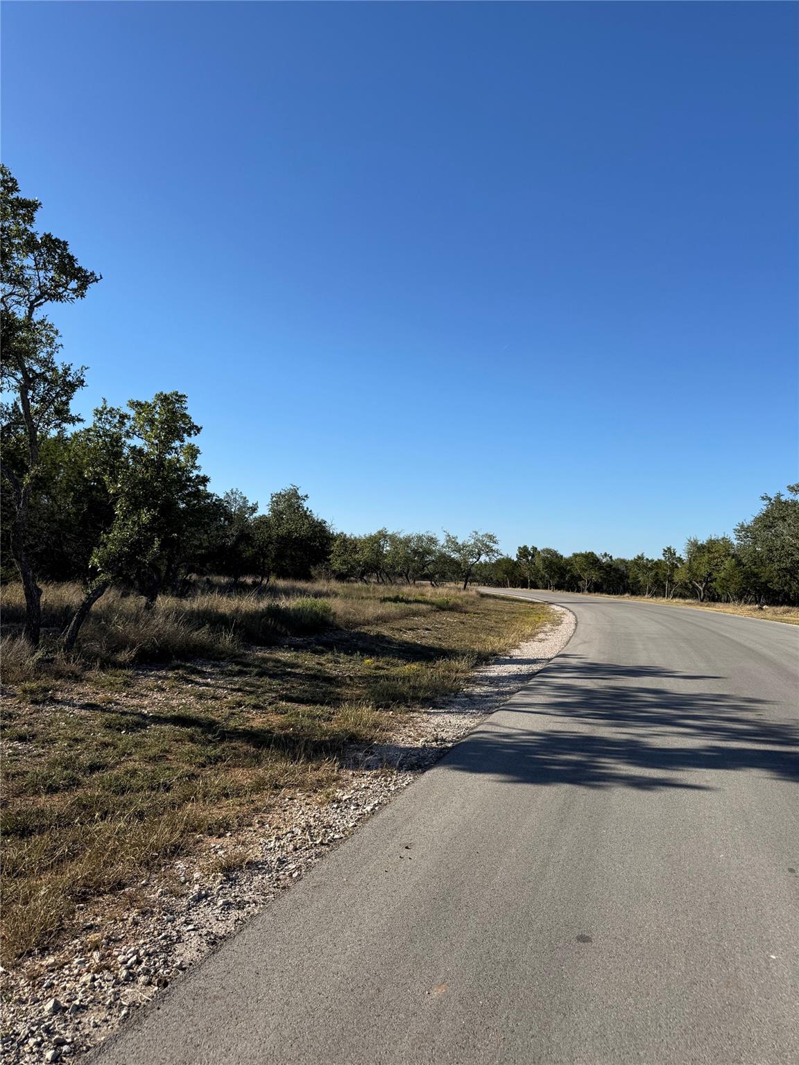 60 Coastal Loop, Johnson City, TX 78636