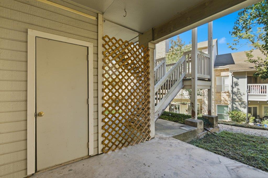 2450 Wickersham Ln # 1006, Austin, TX 78741