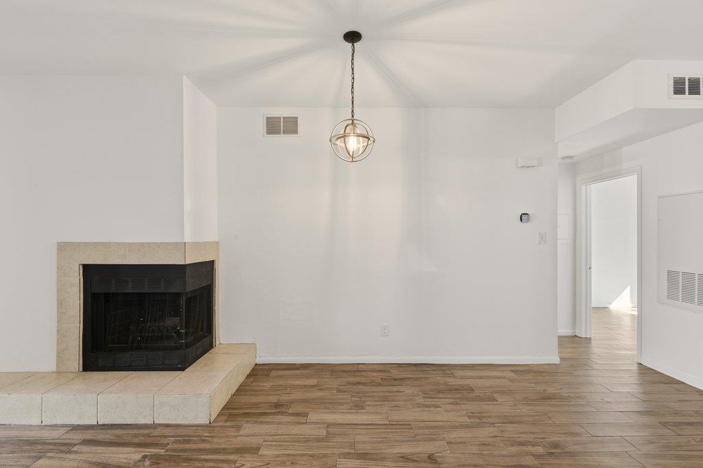 2450 Wickersham Ln # 1006, Austin, TX 78741