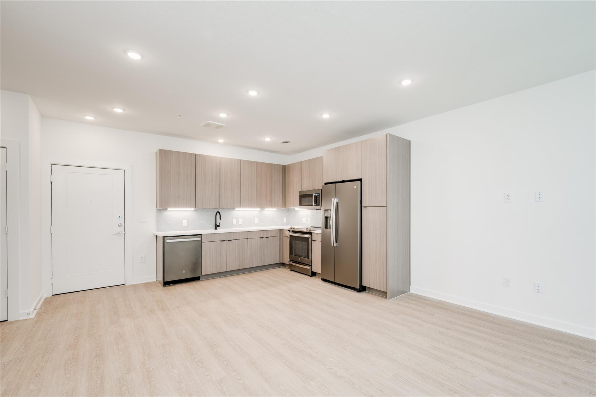 4802 S Congress Ave # 121, Austin, TX 78745