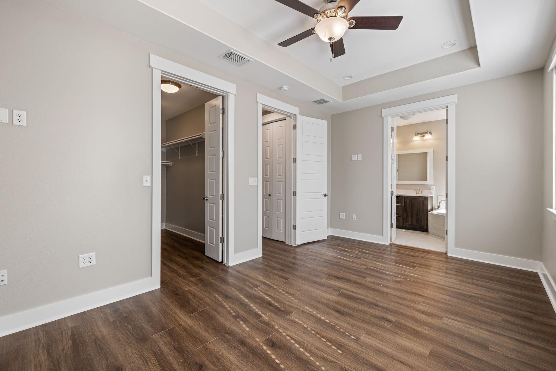 1700 Cedar Bend Dr # B, Austin, TX 78758