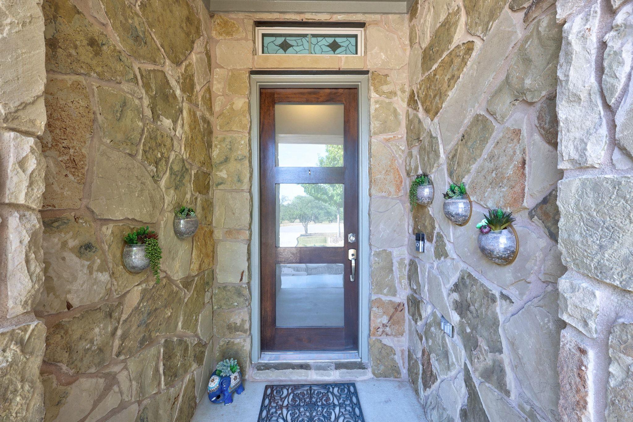 640 Goodnight Trl, Dripping Springs, TX 78620