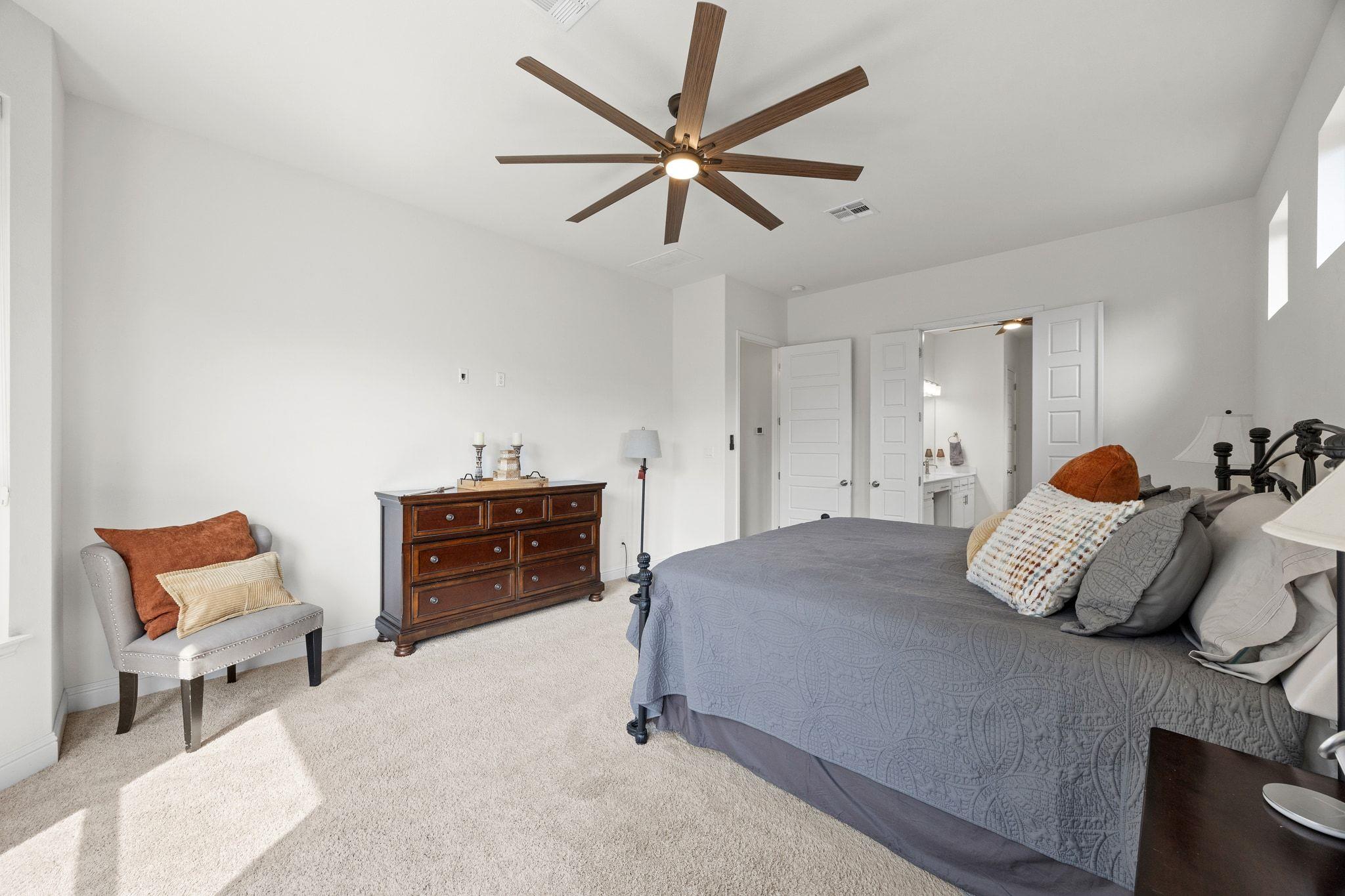 640 Goodnight Trl, Dripping Springs, TX 78620