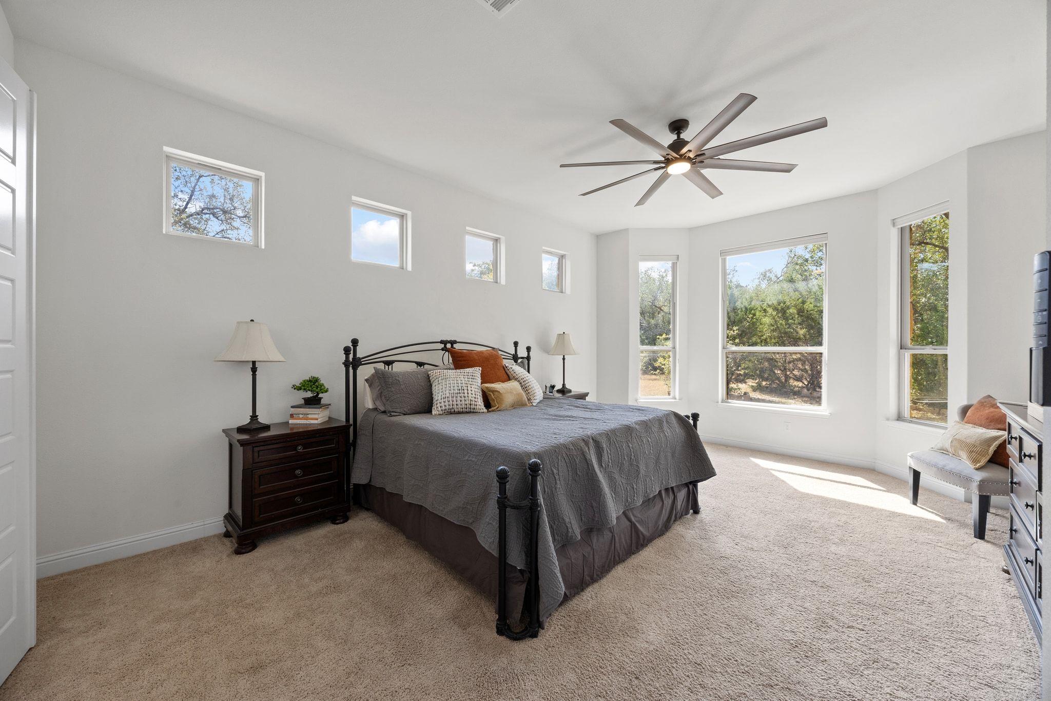 640 Goodnight Trl, Dripping Springs, TX 78620