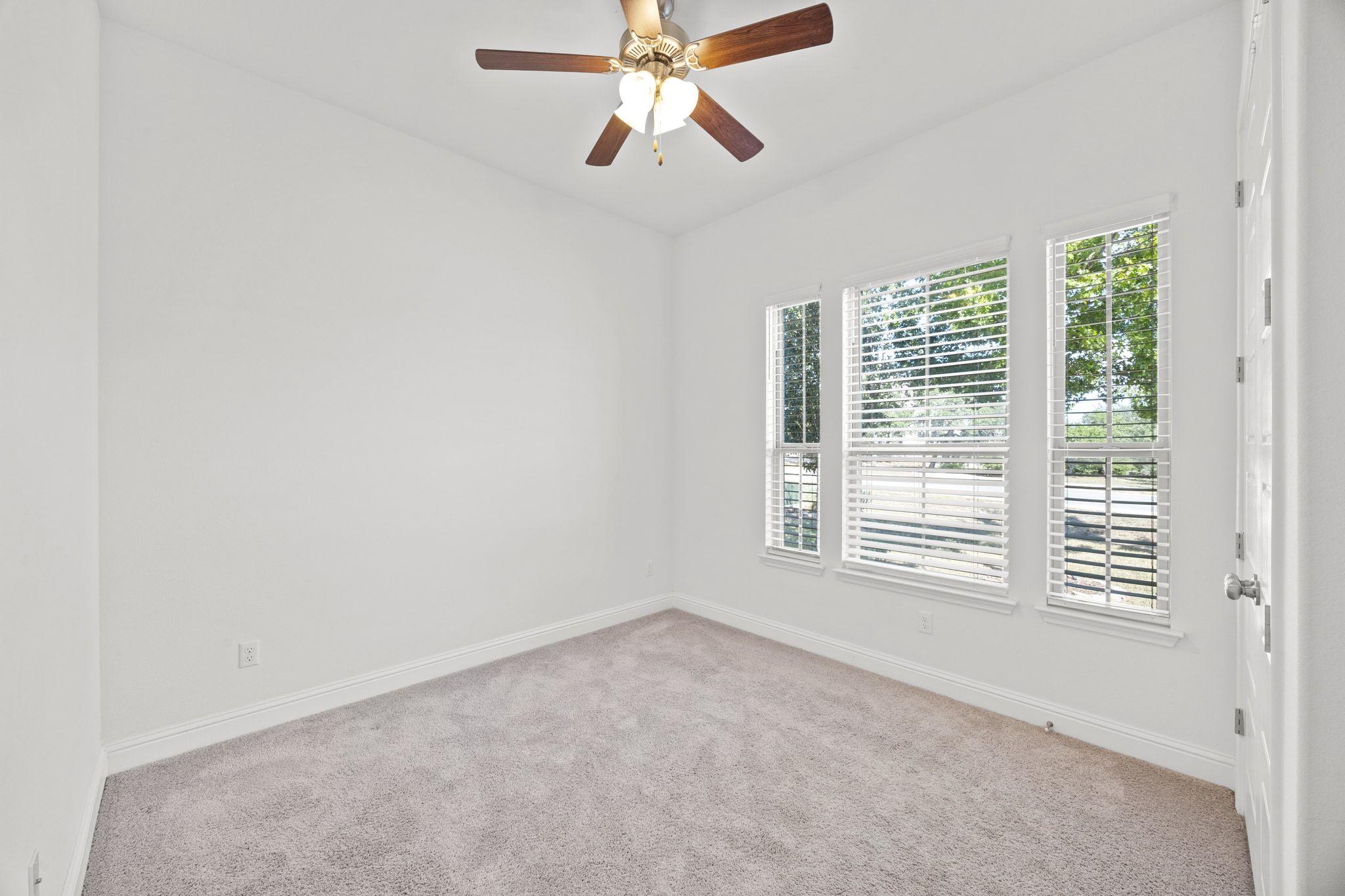 640 Goodnight Trl, Dripping Springs, TX 78620